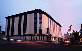 Hotel Chicoutimi, affilié à Hyvi